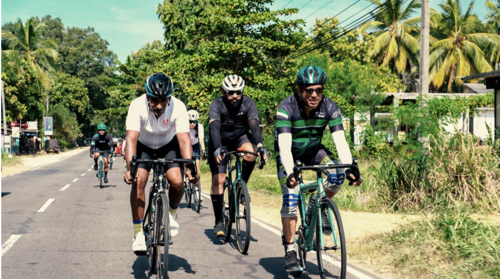Across Ceylon - Cycling in Sri Lanka - Road cycling